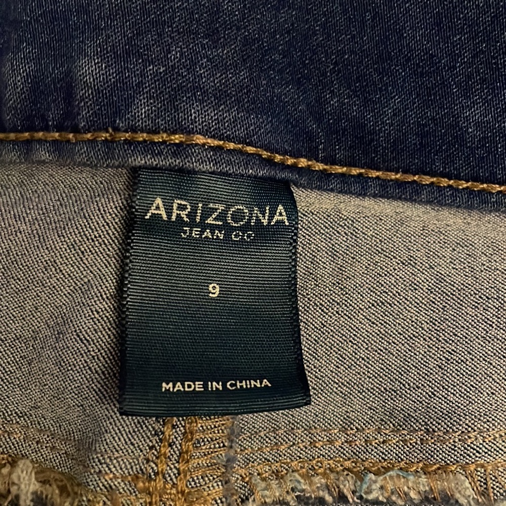 Jeans - Picture 2 of 2